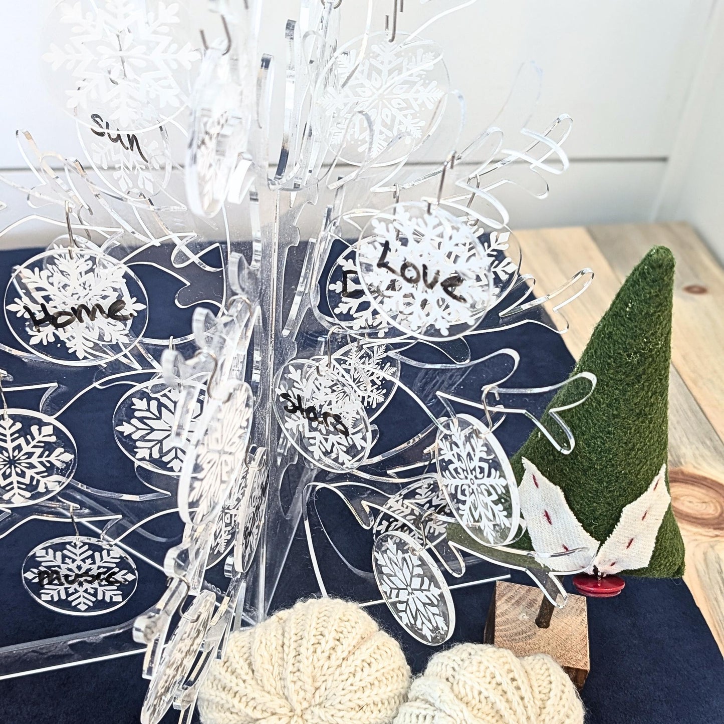 Christmas Blessings Tree Set: Snowflake Ornaments & Winter Tree